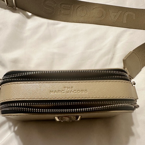 Marc Jacob Snapshot Bag - Picture 10 of 14